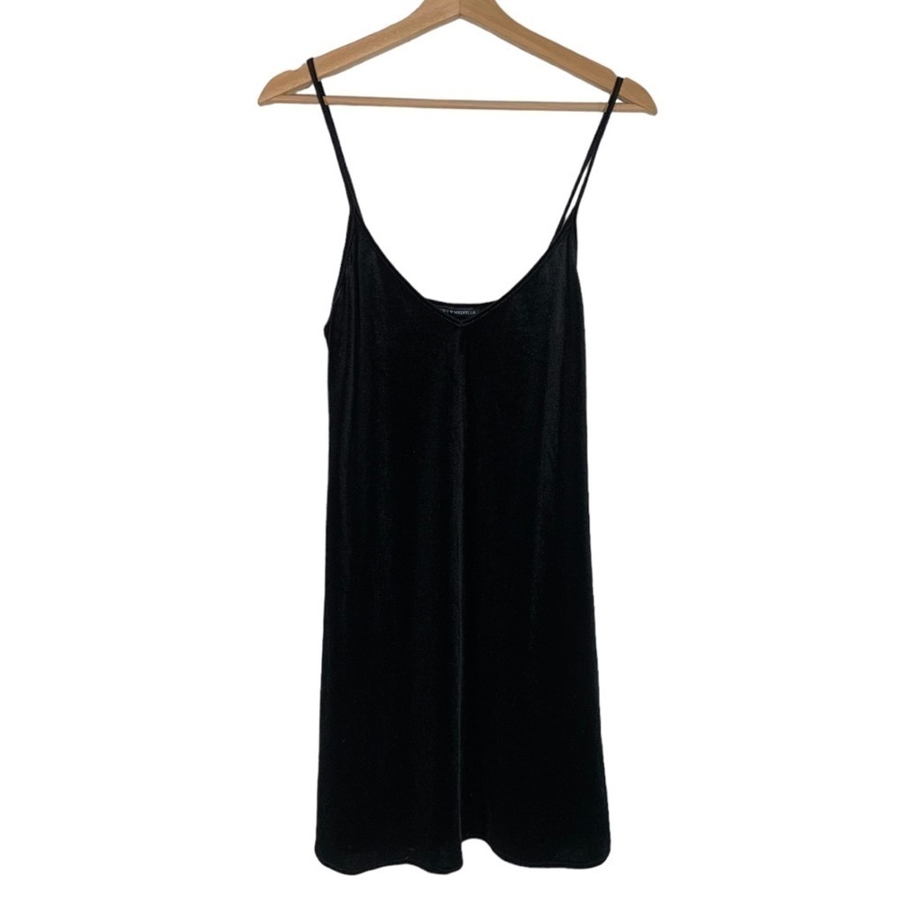 Brandy Melville Jackie Velvet Mini Dress Black - Picture 3 of 10